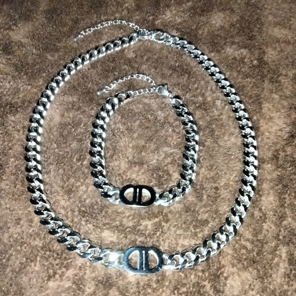 Silver Plated Stainless Steel Cuban Link Chain Necklace and Bracelet Set (NEW)